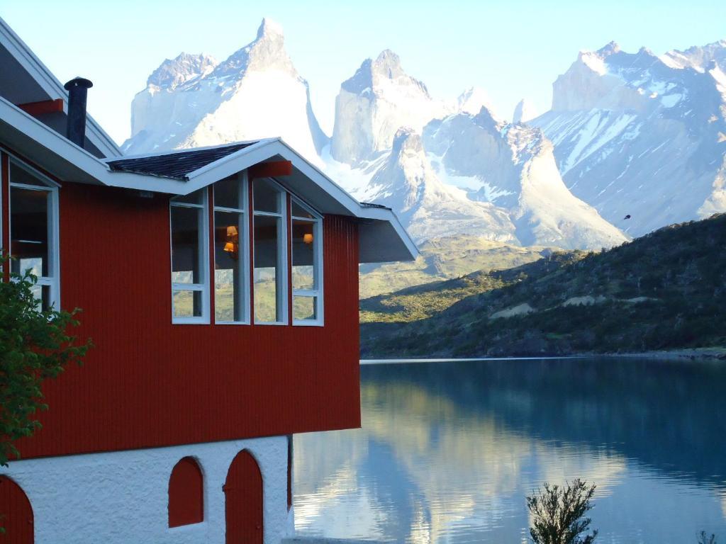Hosteria Pehoe Torres del Paine National Park Exterior foto