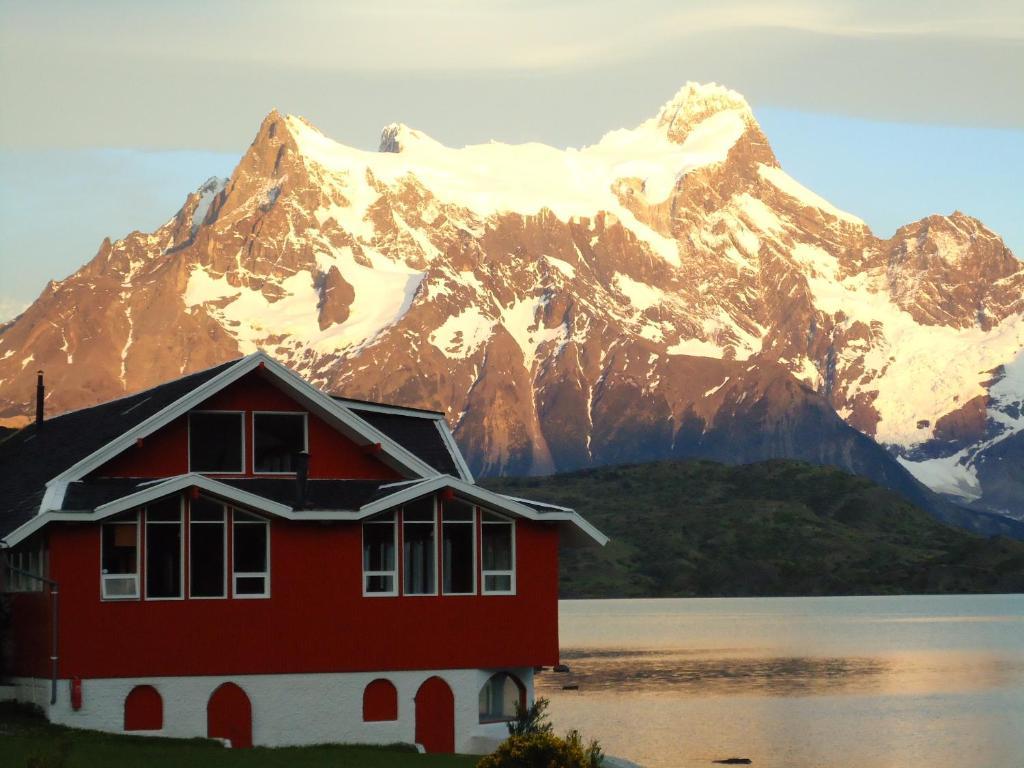 Hosteria Pehoe Torres del Paine National Park Exterior foto